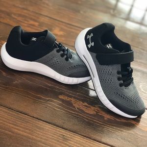 Boys Under Armour shoes